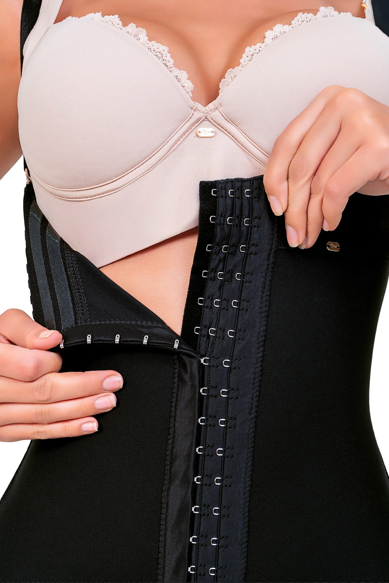 Faja Strapless Supercorta  UltraInvisible con 3 Ajustes SMI7137 2